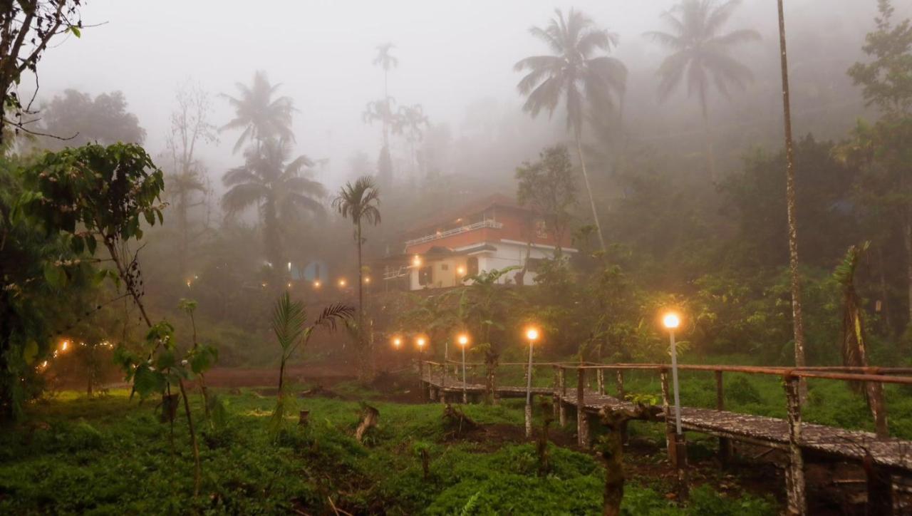 Manor Magnifico Apartamento Wayanad Exterior foto